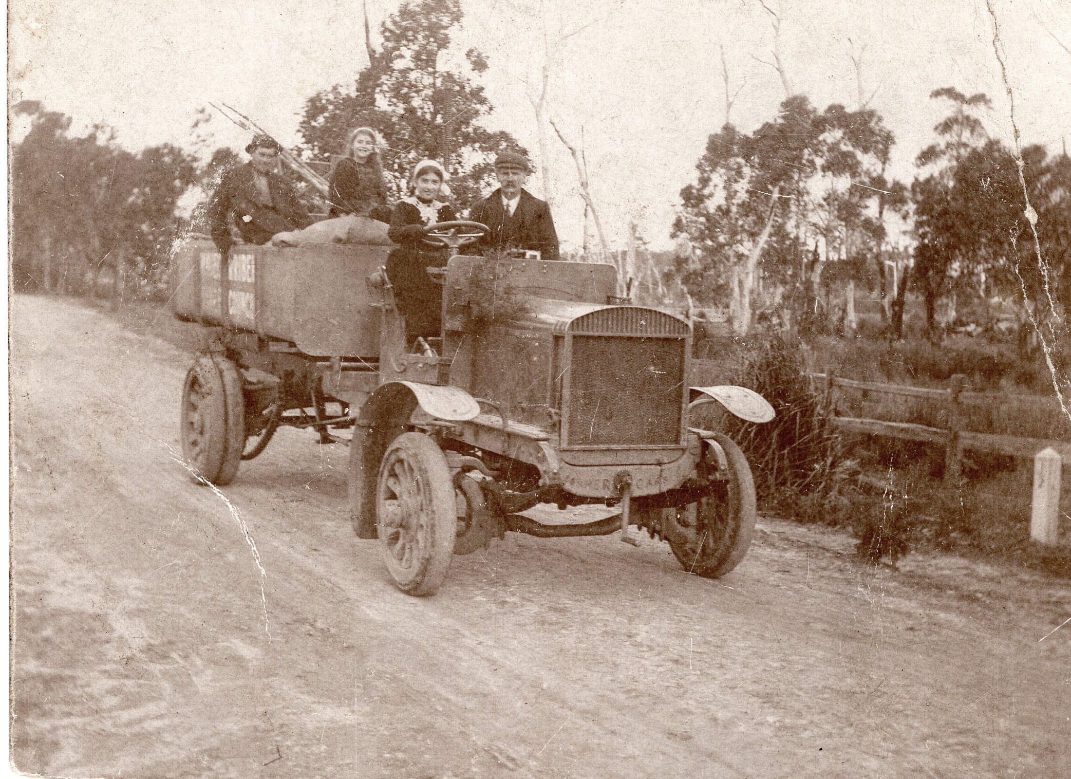 Wingecarribee Shire Council truck 1917